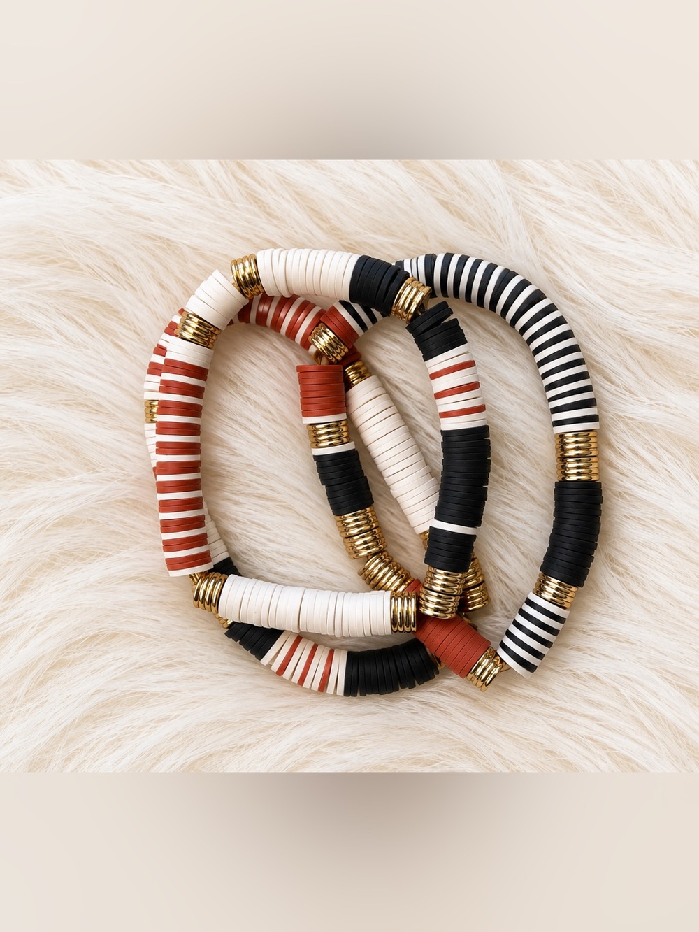 Evereve Neutral Clay Heishi Bead Stretch Bracelet Stack (Set of 3)